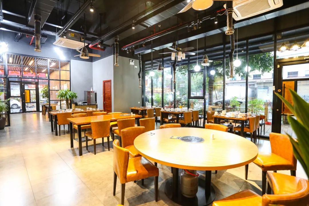 探索小巷隐藏宝藏，最新装修小店独特环境的独特魅力